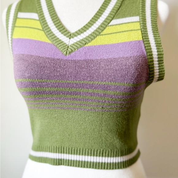 Urban Outfitters Randi Sweater Vest - Picture 7 of 9